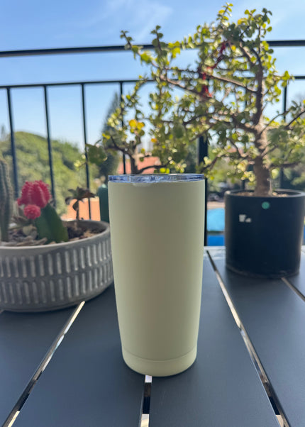 כוס קפה קר Sabbaba – קרם (590 מ״ל)